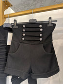 Coordinato con bottoni argento