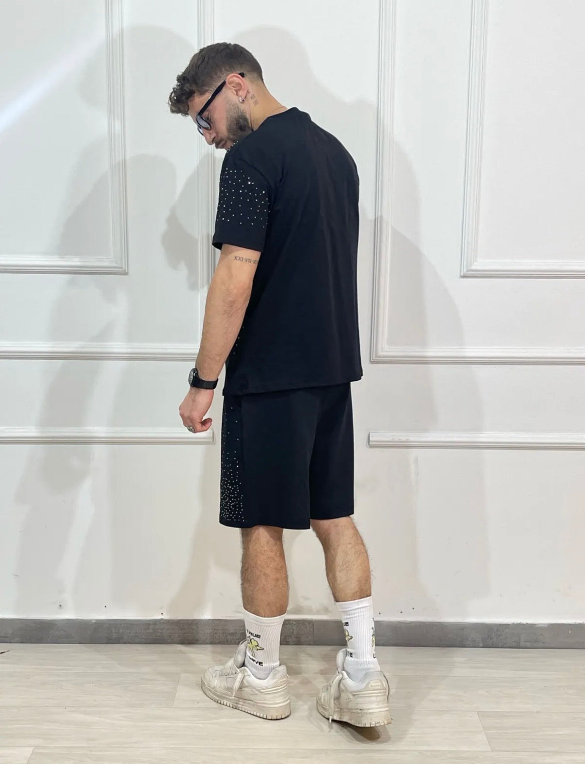 T-shirt diamond black