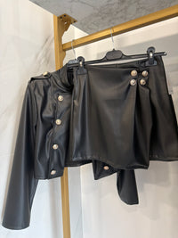 Coordinato in eco pelle nero