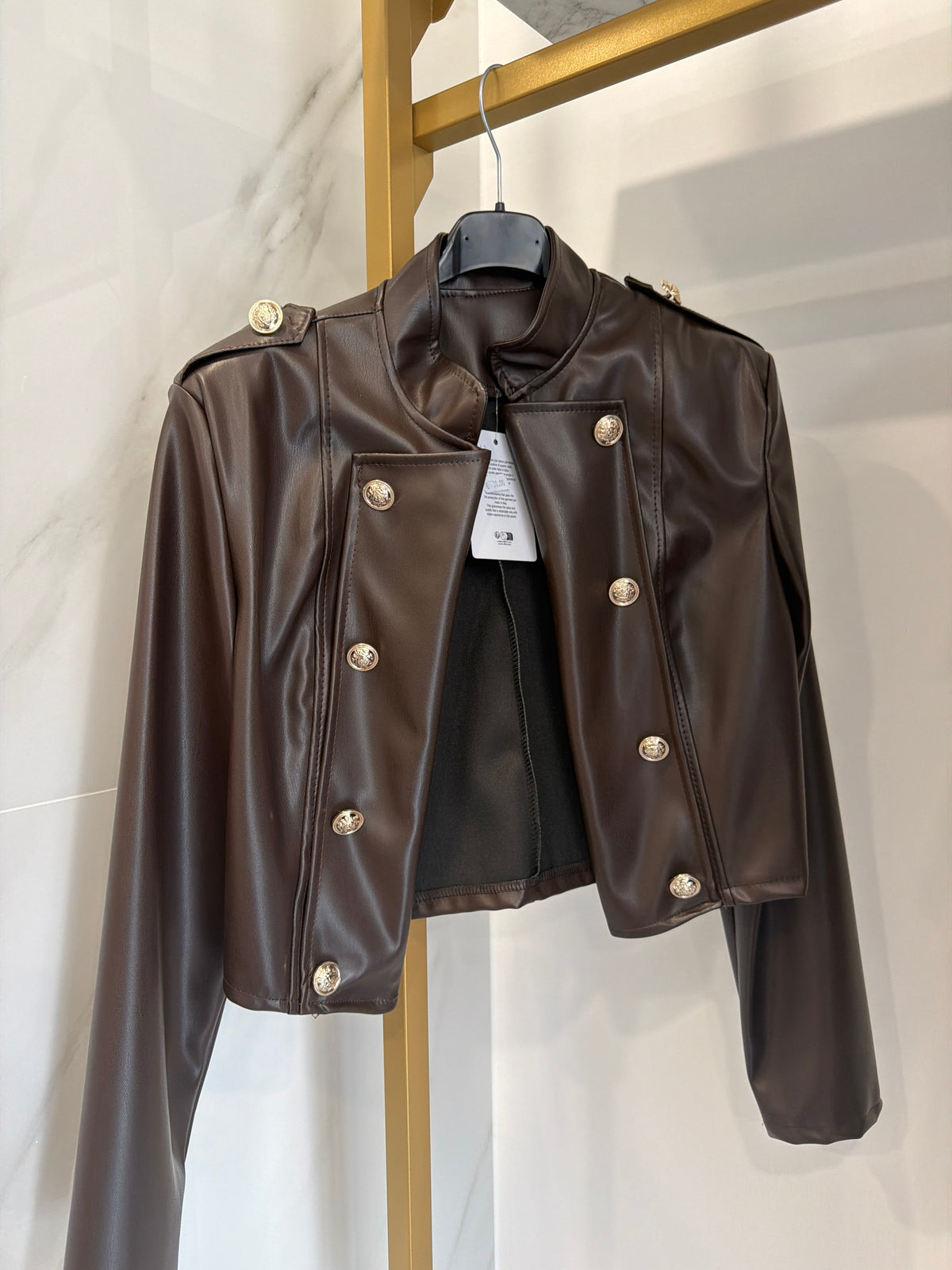 Coordinato in eco pelle marrone